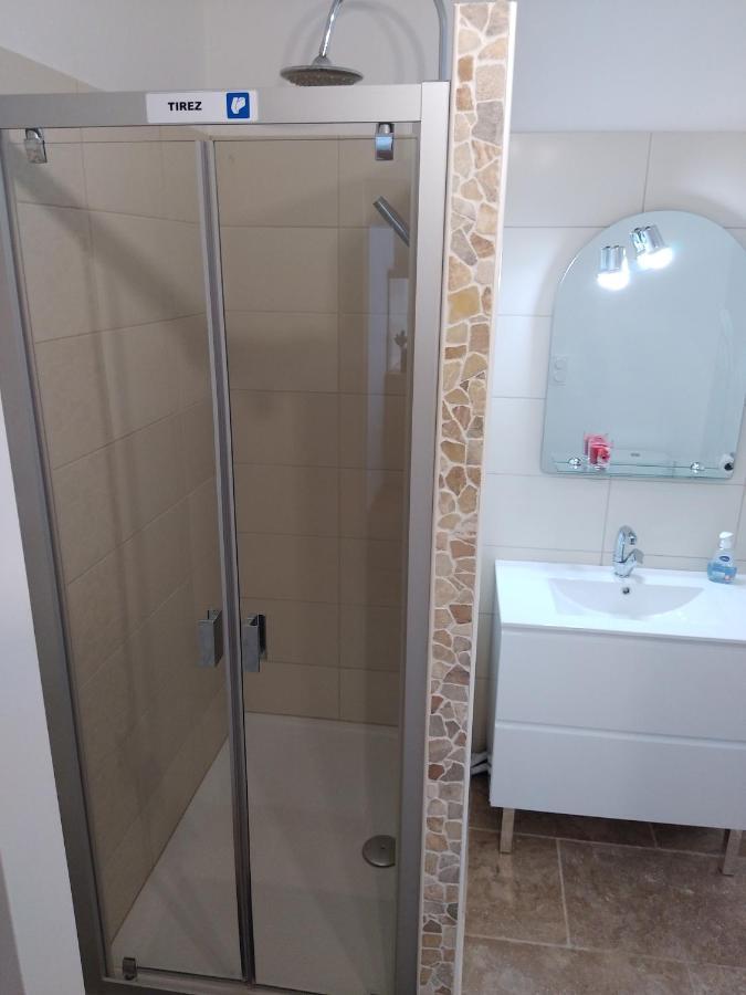 Maison De Village Confortable Entierement Renovee Saint-Just  Экстерьер фото